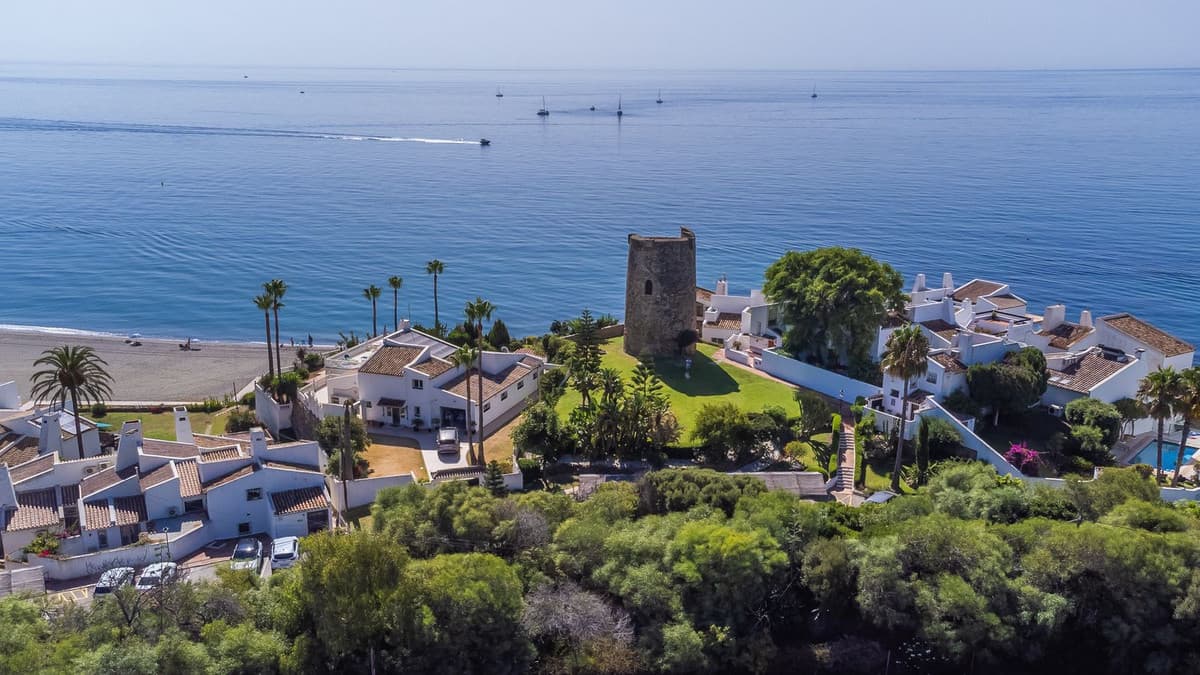 Semi-Detached House in Estepona — photo 6 of 10