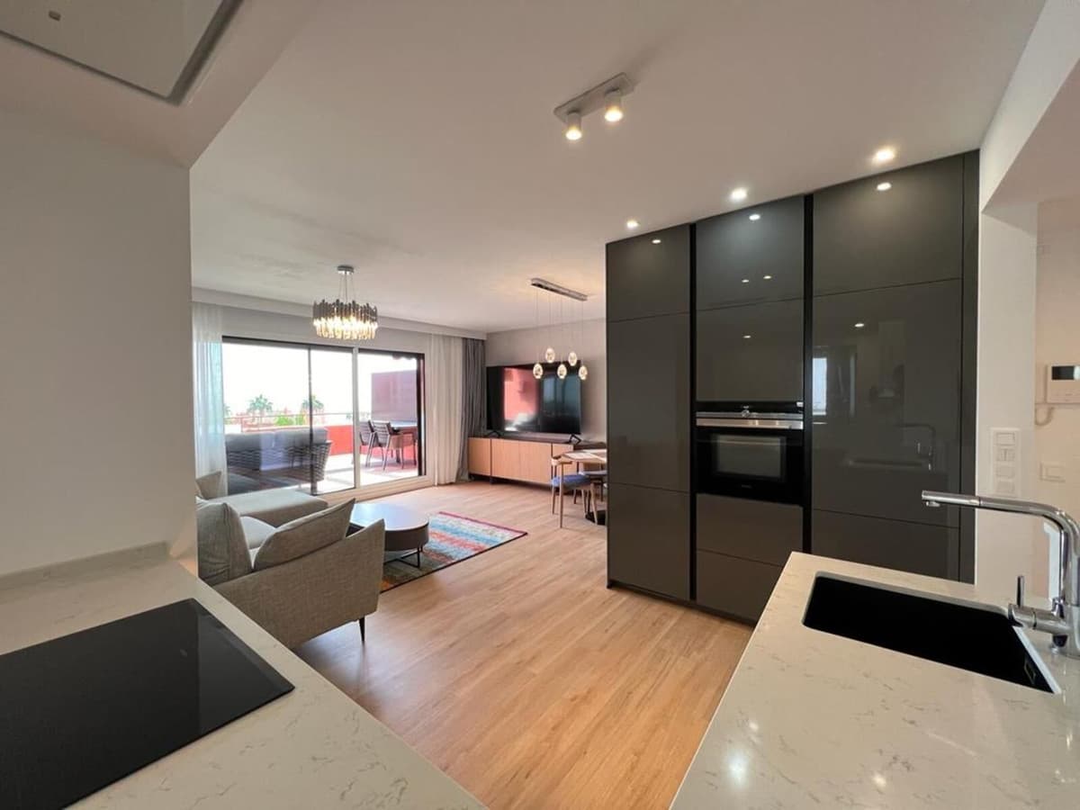 Penthouse Duplex in New Golden Mile — photo 1 of 10