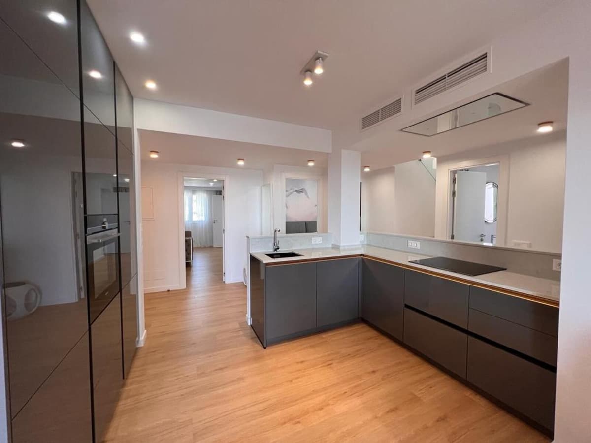 Penthouse Duplex in New Golden Mile — photo 4 of 10