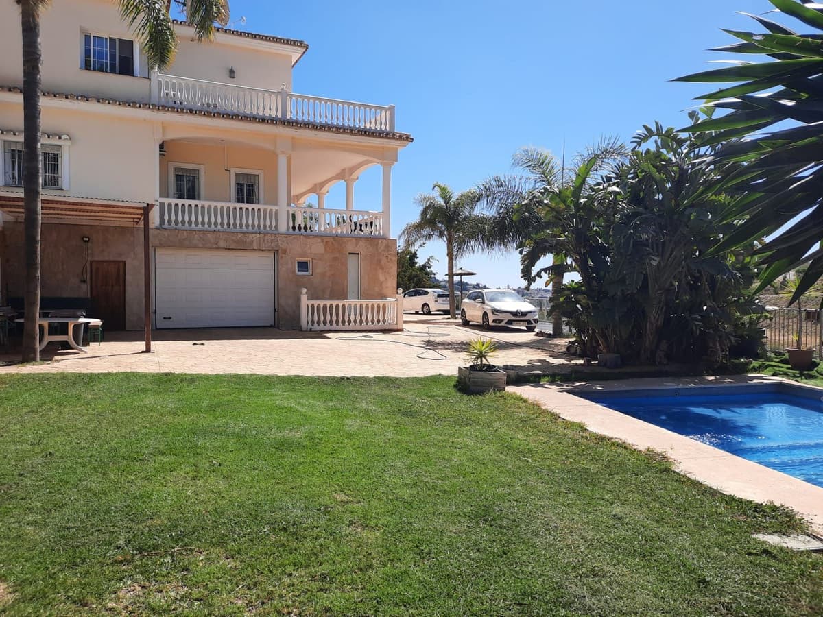 Detached Villa in Mijas Golf — photo 3 of 10