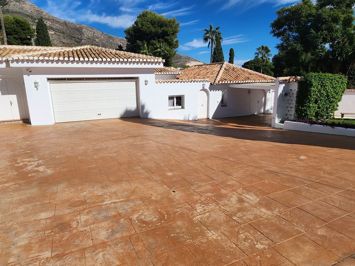 Detached Villa in Benalmadena — photo 8 of 10