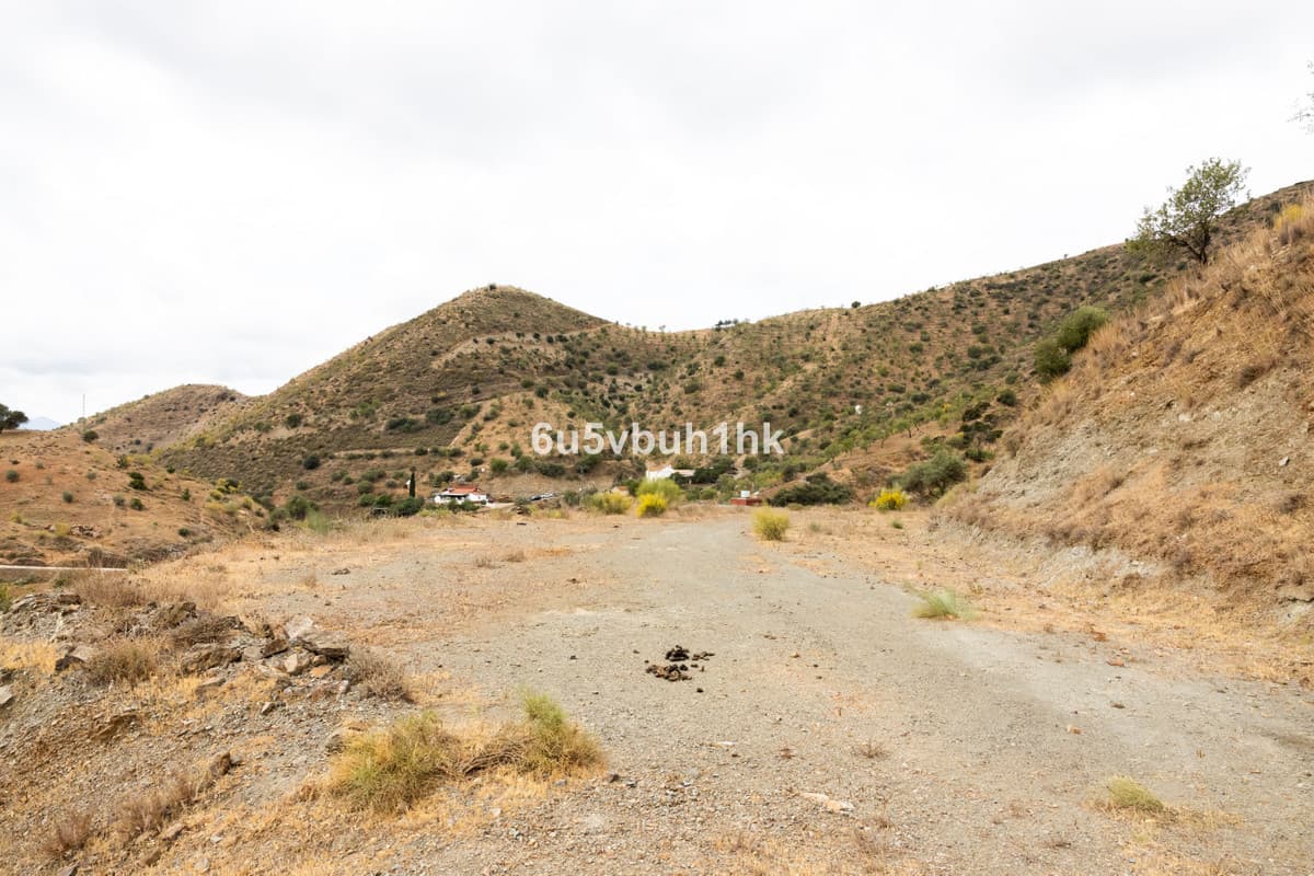 Land in Estacion de Cartama — photo 5 of 10