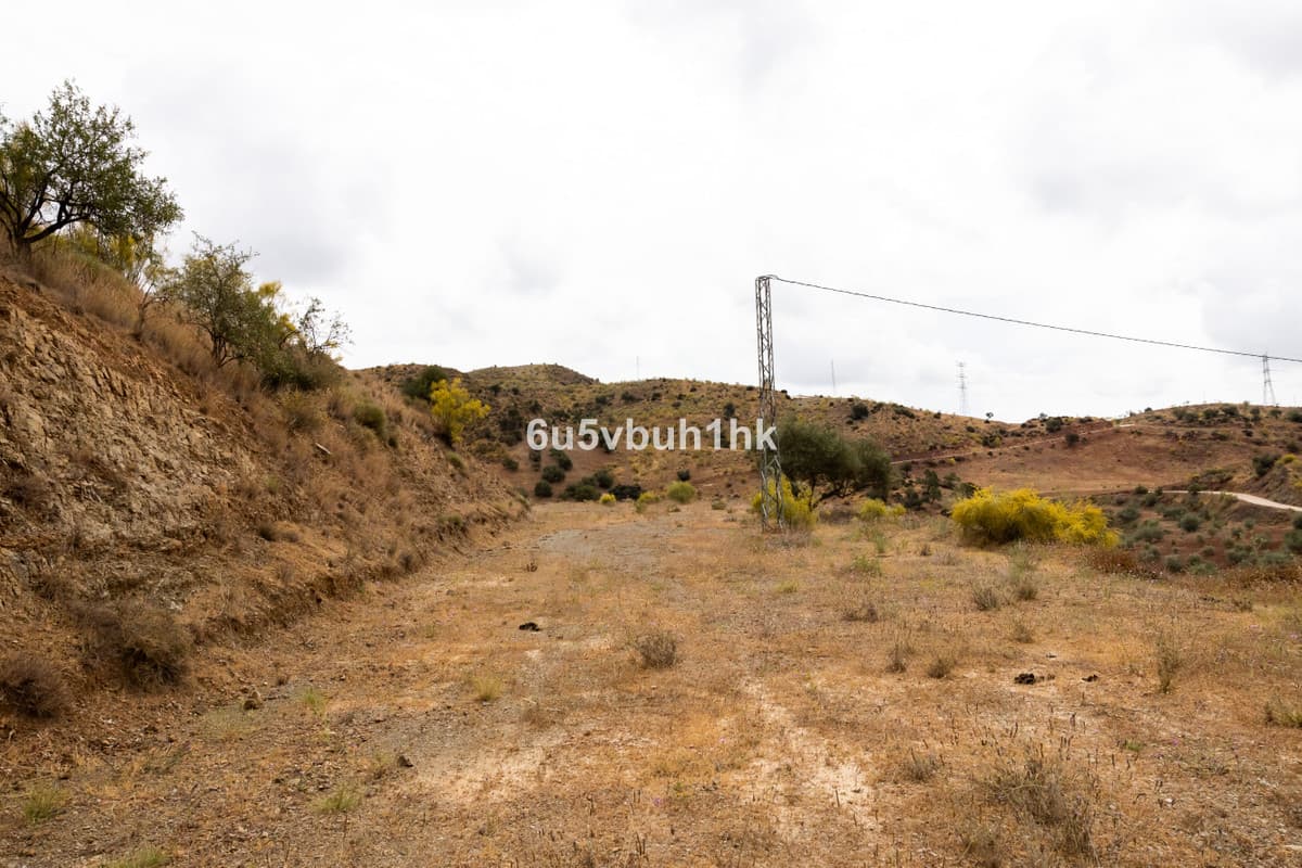 Land in Estacion de Cartama — photo 6 of 10