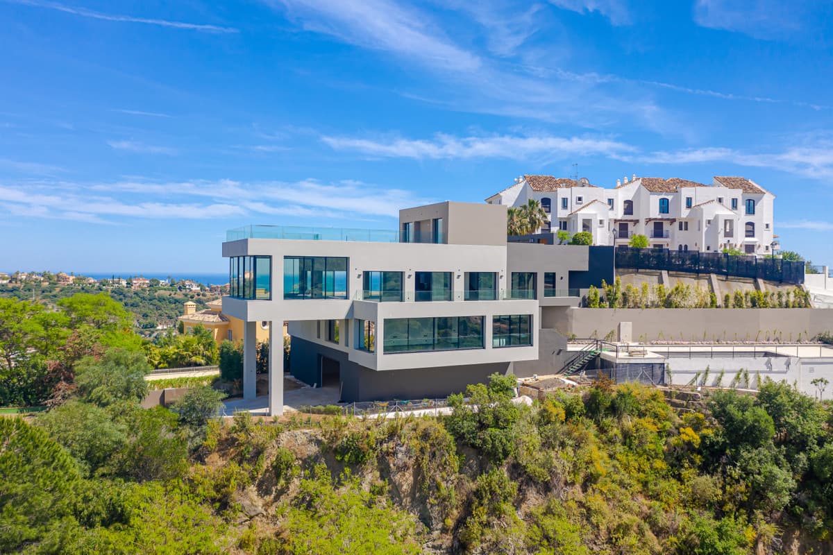 Detached Villa in Los Arqueros — photo 2 of 10