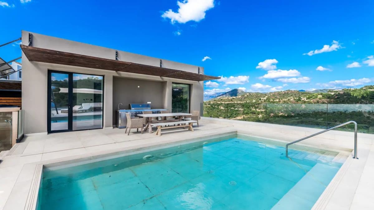 Detached Villa in Los Arqueros — photo 6 of 10