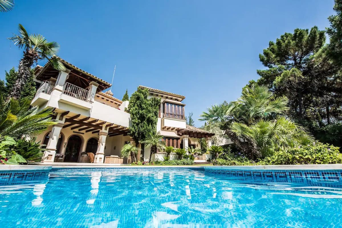 Detached Villa in La Zagaleta — photo 1 of 10