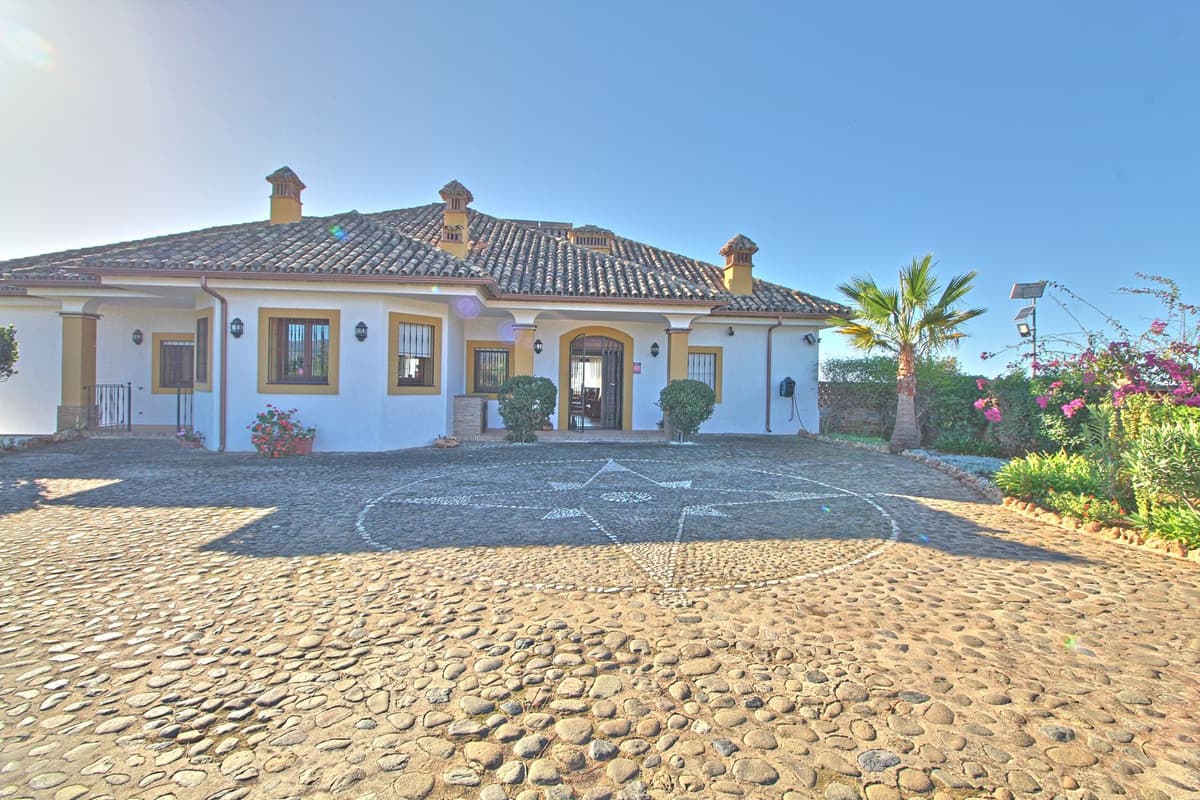 Cortijo in Estepona — photo 7 of 10
