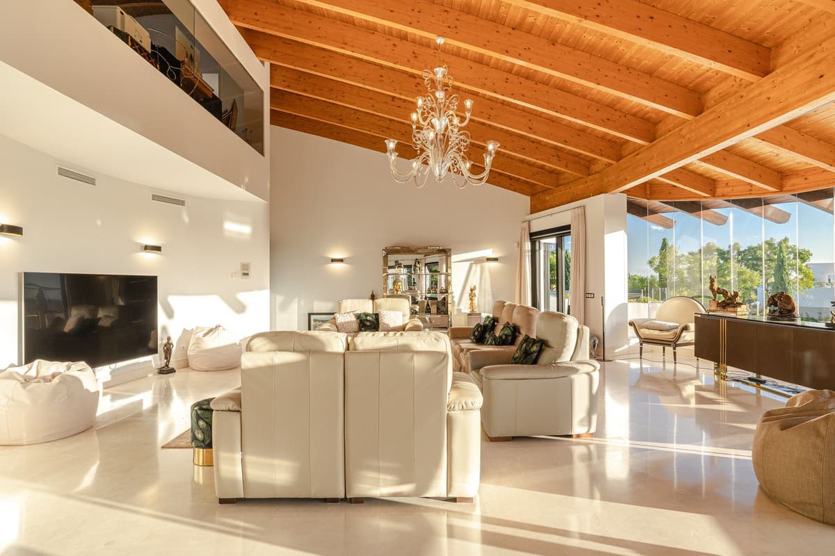 Detached Villa in Los Flamingos — photo 3 of 10