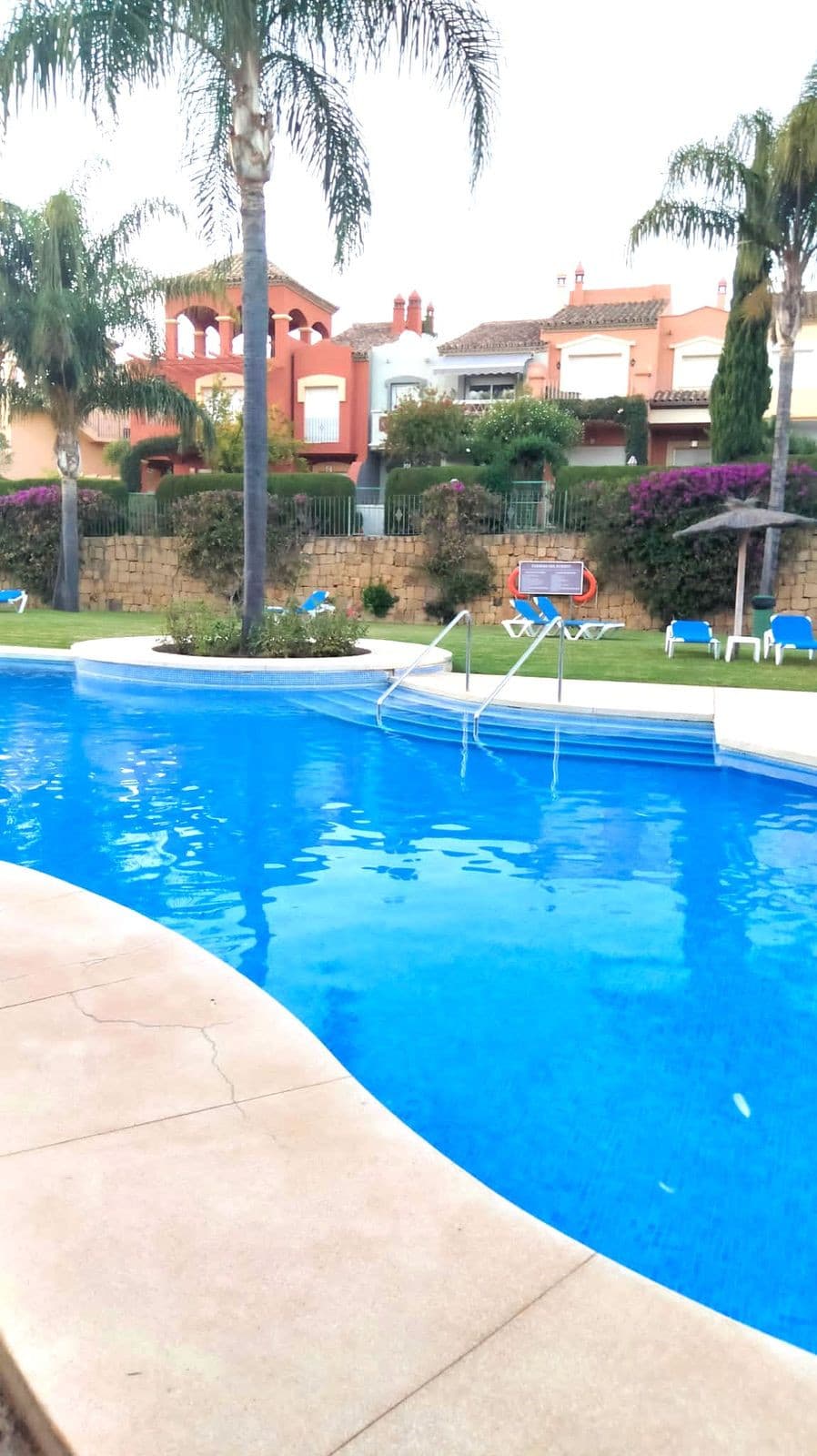 Semi-Detached House in Puerto Banús — photo 2 of 10