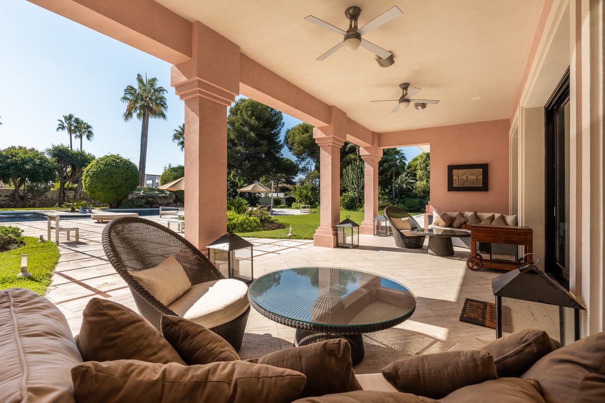 Detached Villa in Estepona — photo 4 of 10