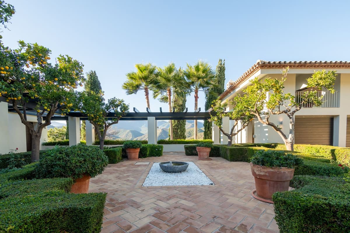 Detached Villa in La Zagaleta — photo 7 of 10