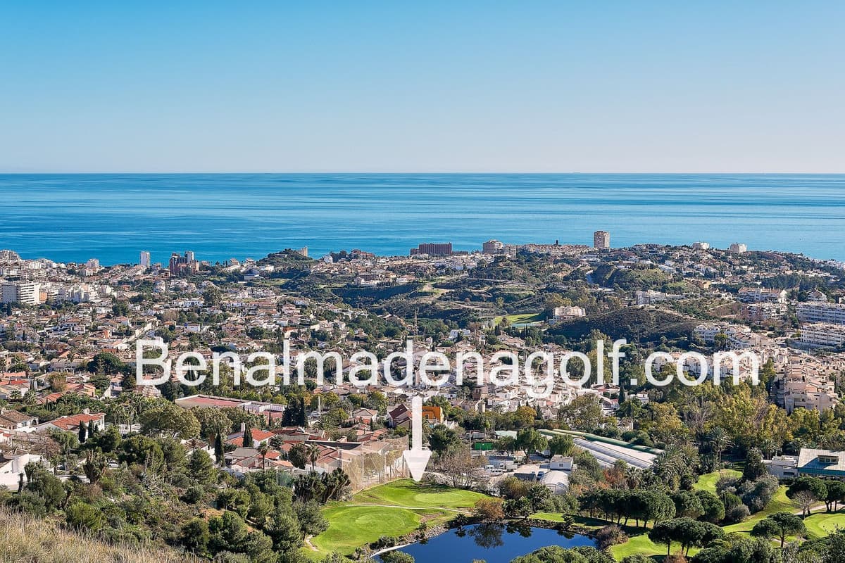 Residential Plot in Benalmadena — photo 2 of 3