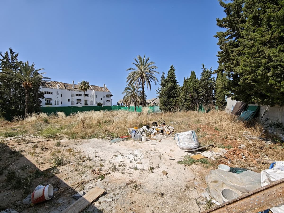 Residential Plot in Marbella — photo 2 of 5
