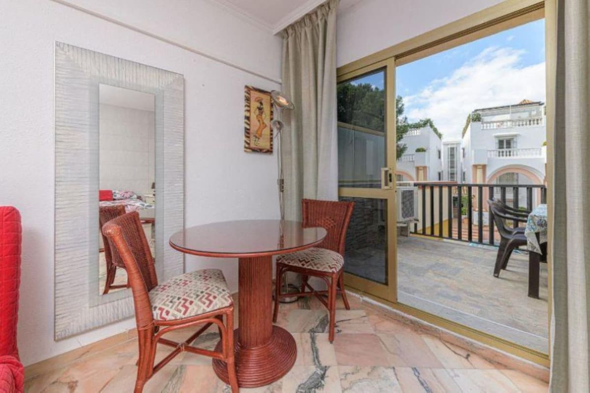 Ground Floor Apartment in Elviria — photo 3 of 10
