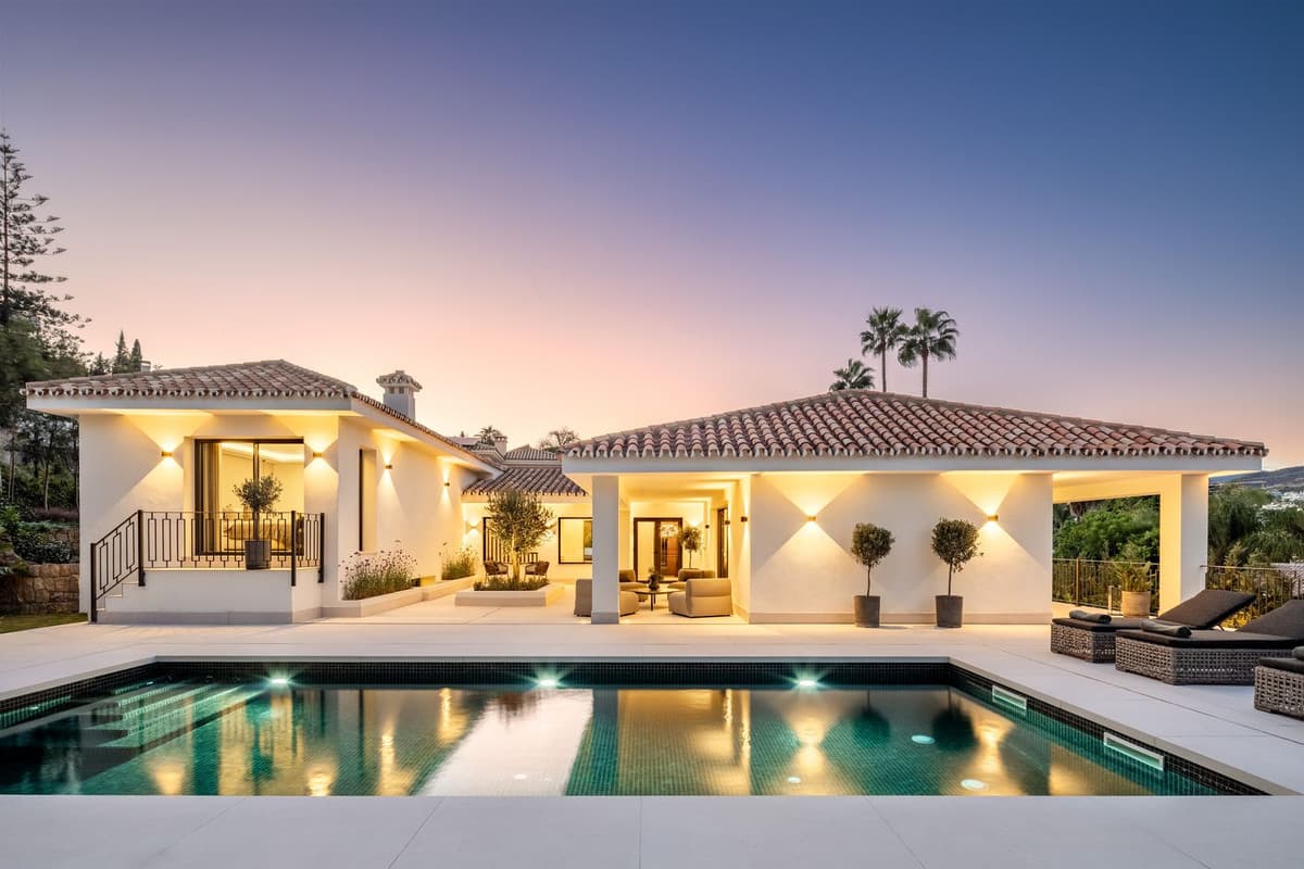 Detached Villa in Nueva Andalucía — photo 5 of 10