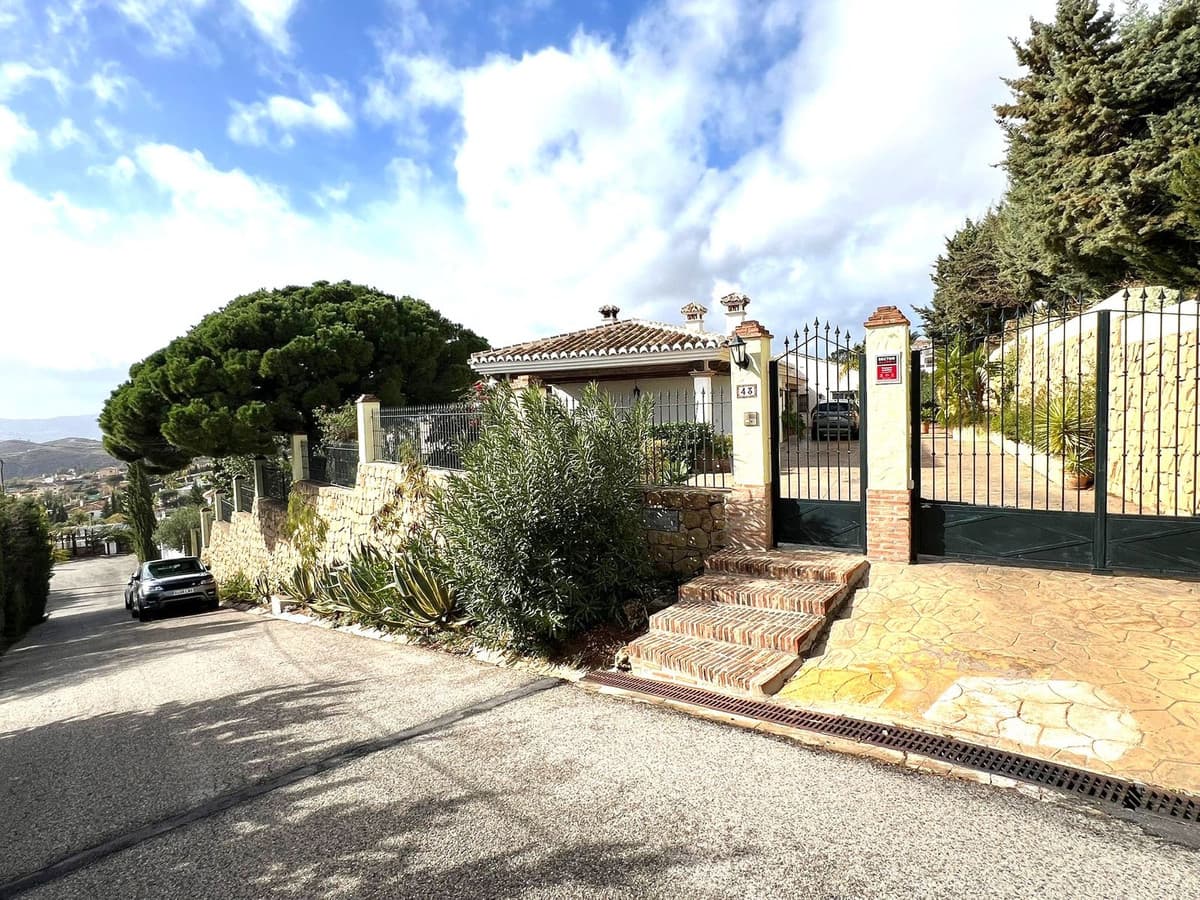 Detached Villa in Mijas — photo 4 of 10