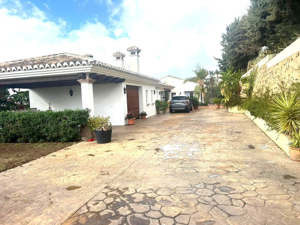 Detached Villa in Mijas — photo 5 of 10