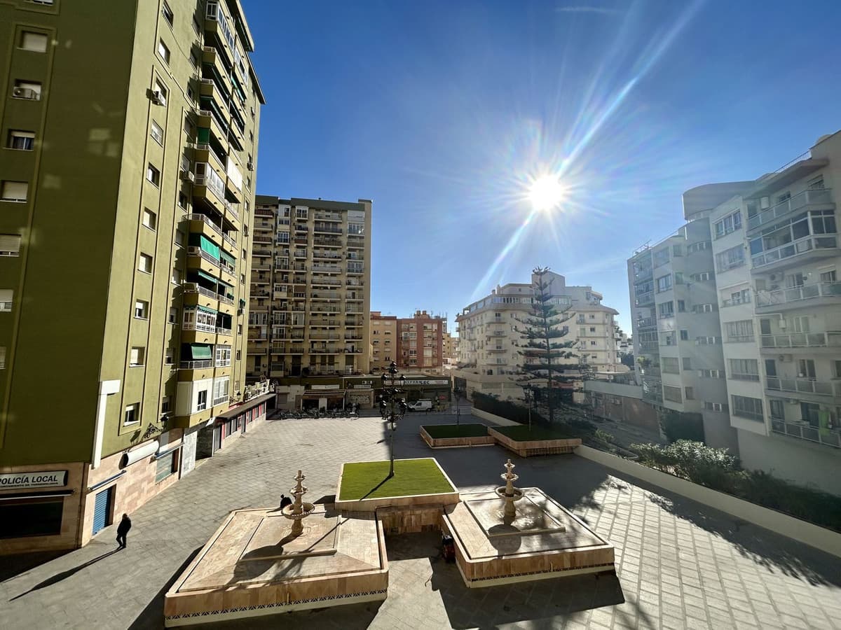 Middle Floor Apartment in Torremolinos Centro — photo 1 of 10