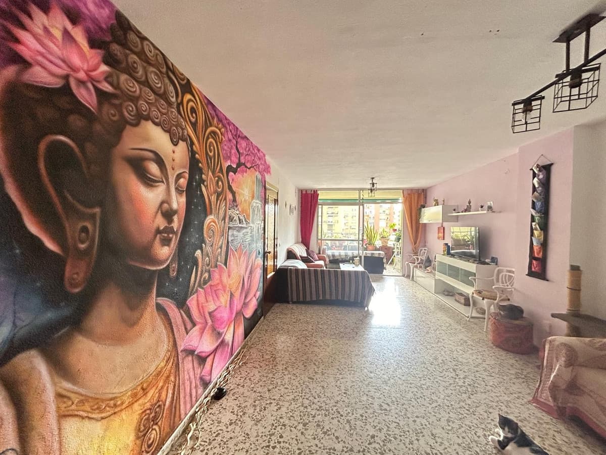Middle Floor Apartment in Torremolinos Centro — photo 5 of 10