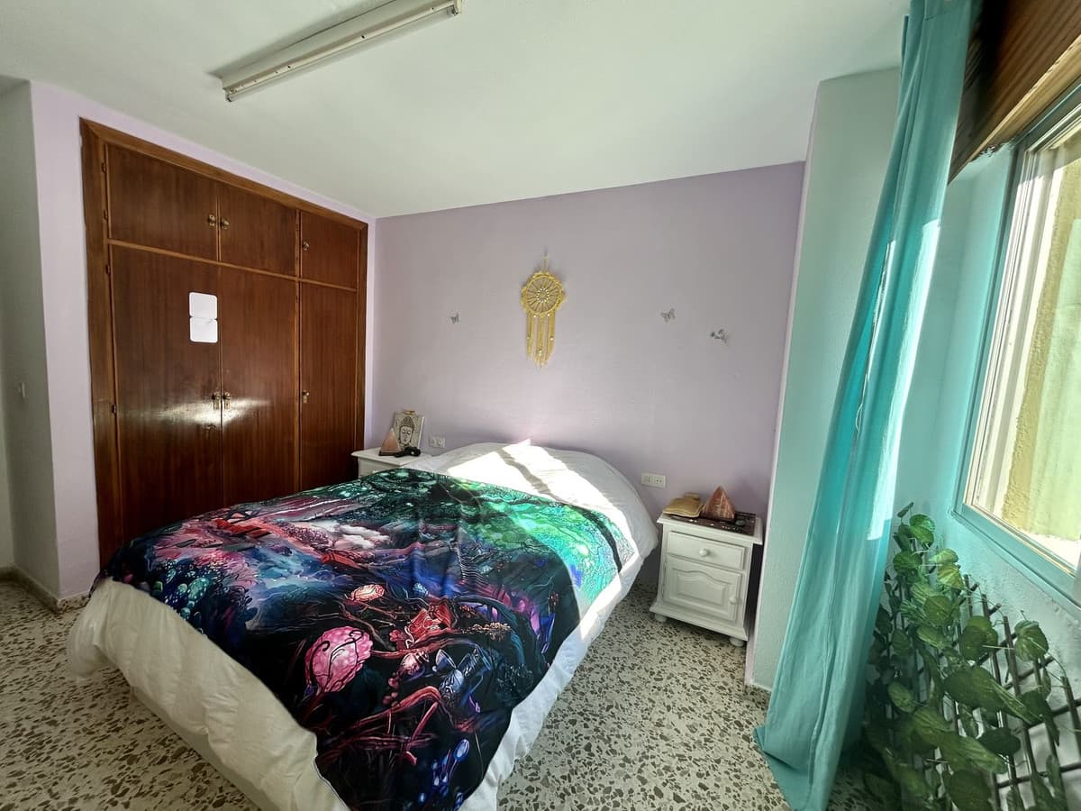 Middle Floor Apartment in Torremolinos Centro — photo 8 of 10