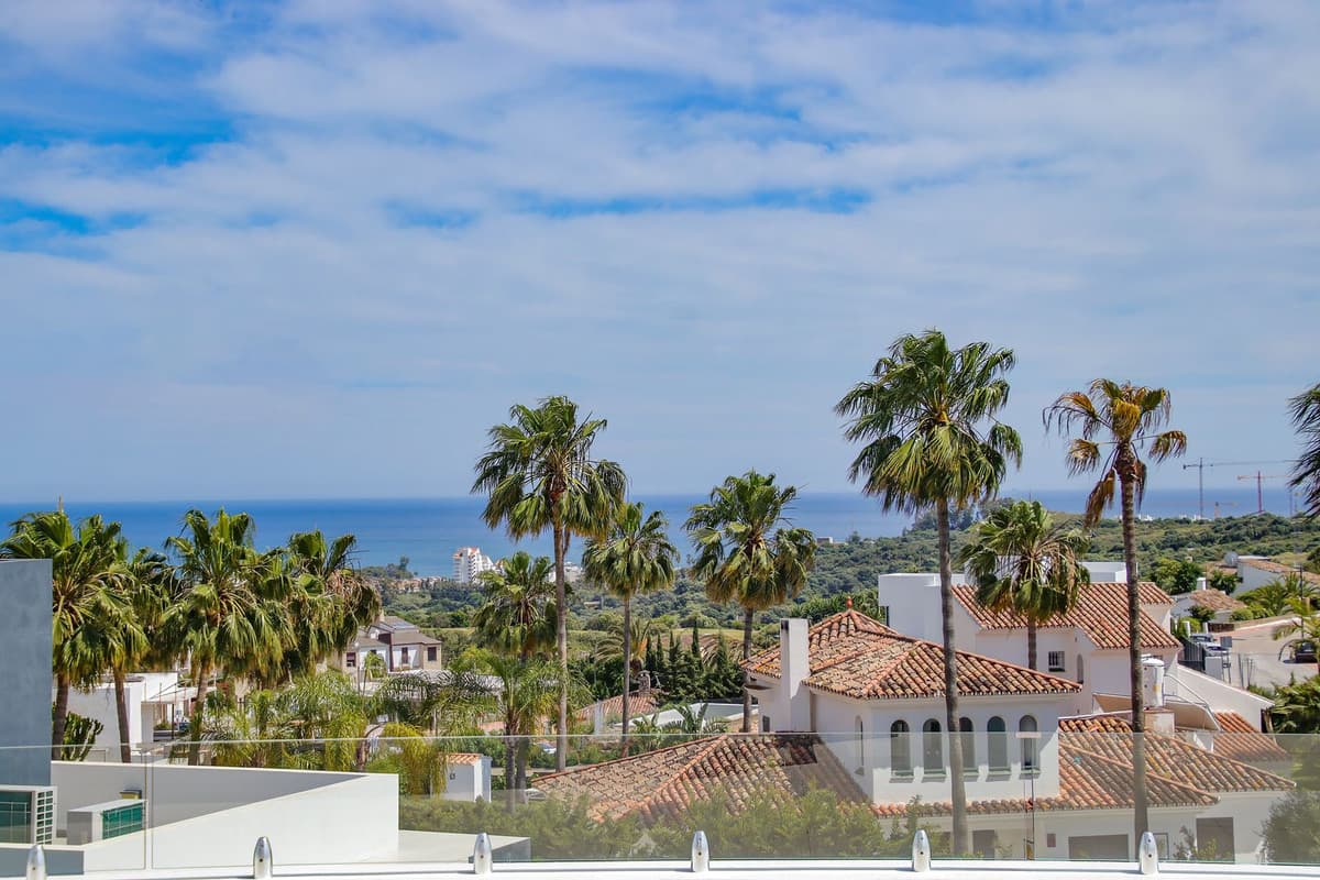 Detached Villa in Estepona — photo 2 of 10