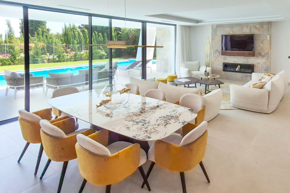 Detached Villa in Estepona — photo 5 of 10