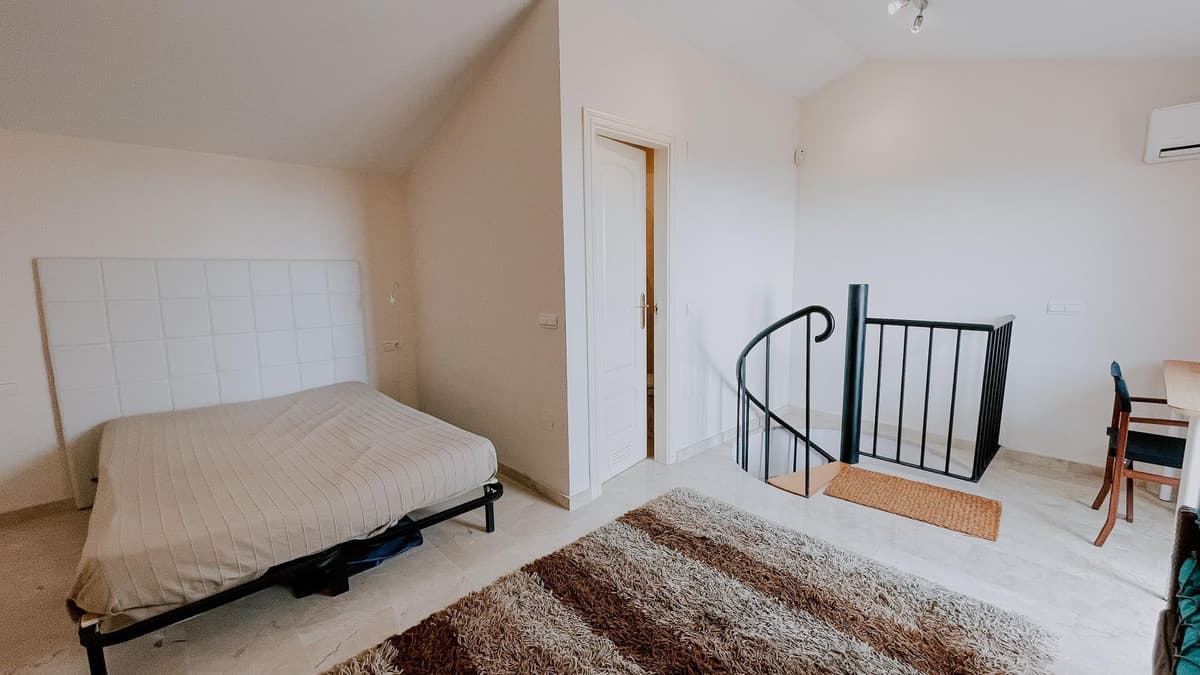Top Floor Apartment in Mijas Costa — photo 6 of 10