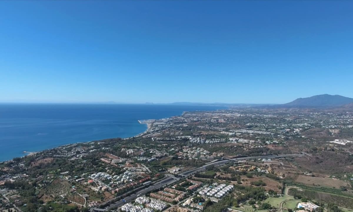 Land in The Golden Mile — photo 1 of 10