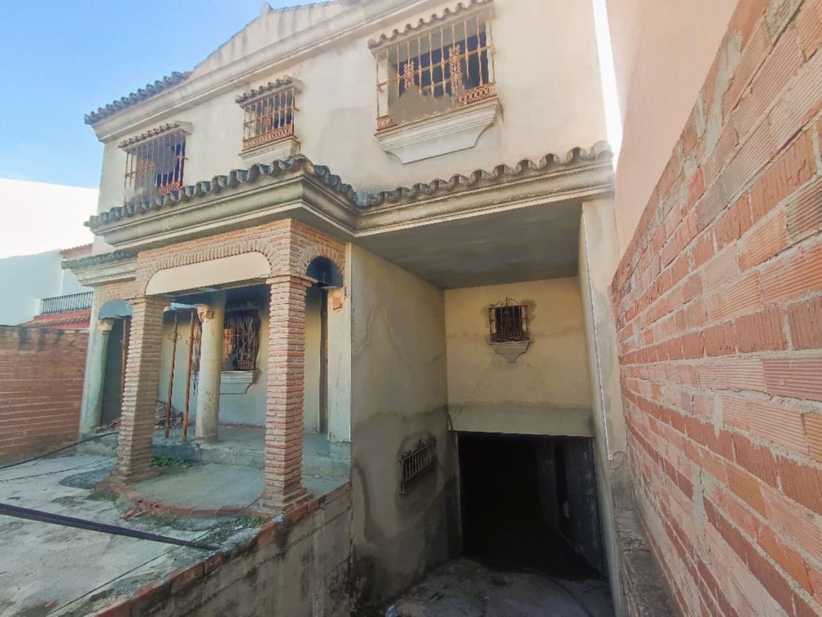 Townhouse in Fuengirola — photo 2 of 10