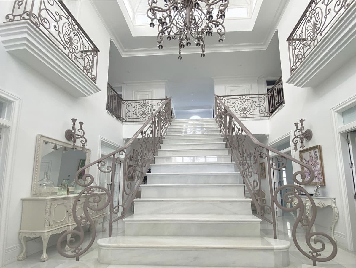Detached Villa in Marbella — photo 2 of 10