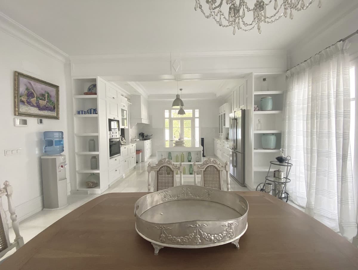 Detached Villa in Marbella — photo 9 of 10