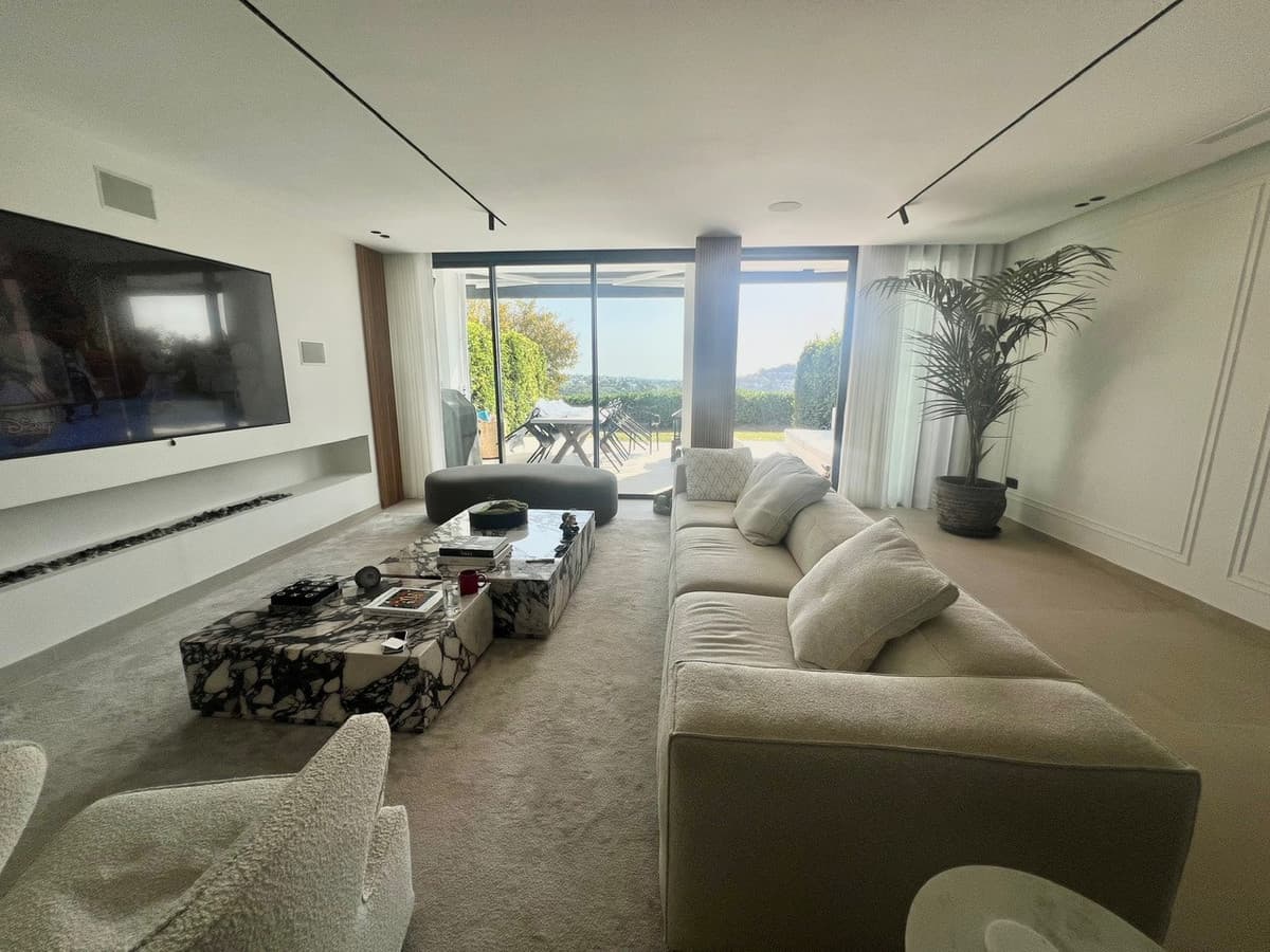 Townhouse in Benahavís — photo 5 of 10