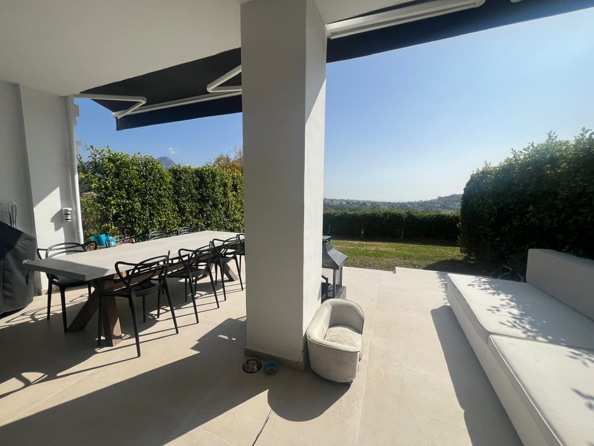 Townhouse in Benahavís — photo 6 of 10