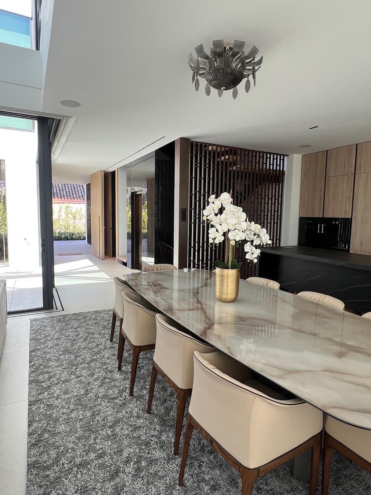 Semi-Detached House in Nueva Andalucía — photo 9 of 10