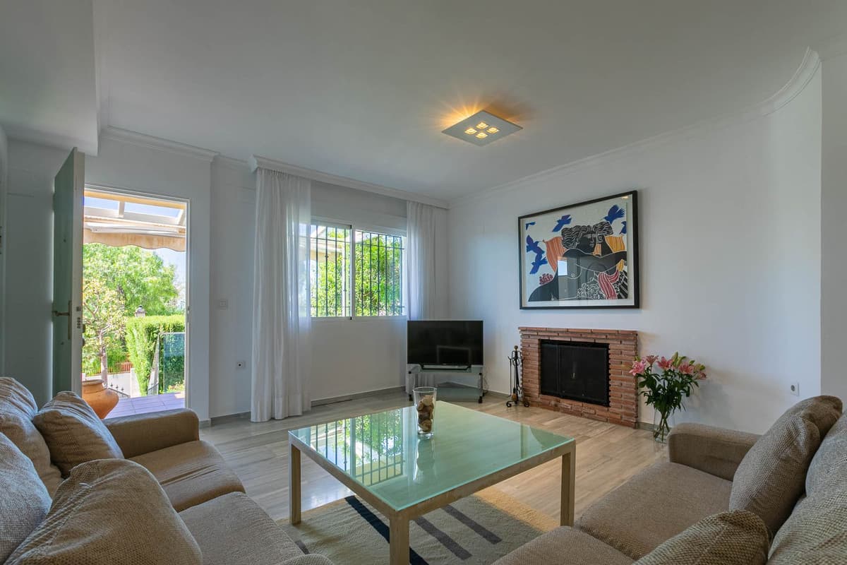 Semi-Detached House in Costabella — photo 5 of 10