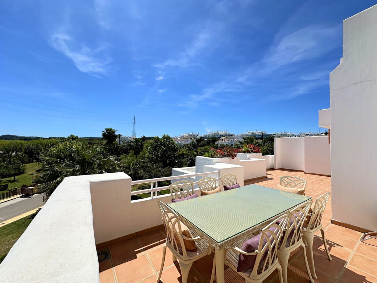 Penthouse in Casares Playa — photo 3 of 10