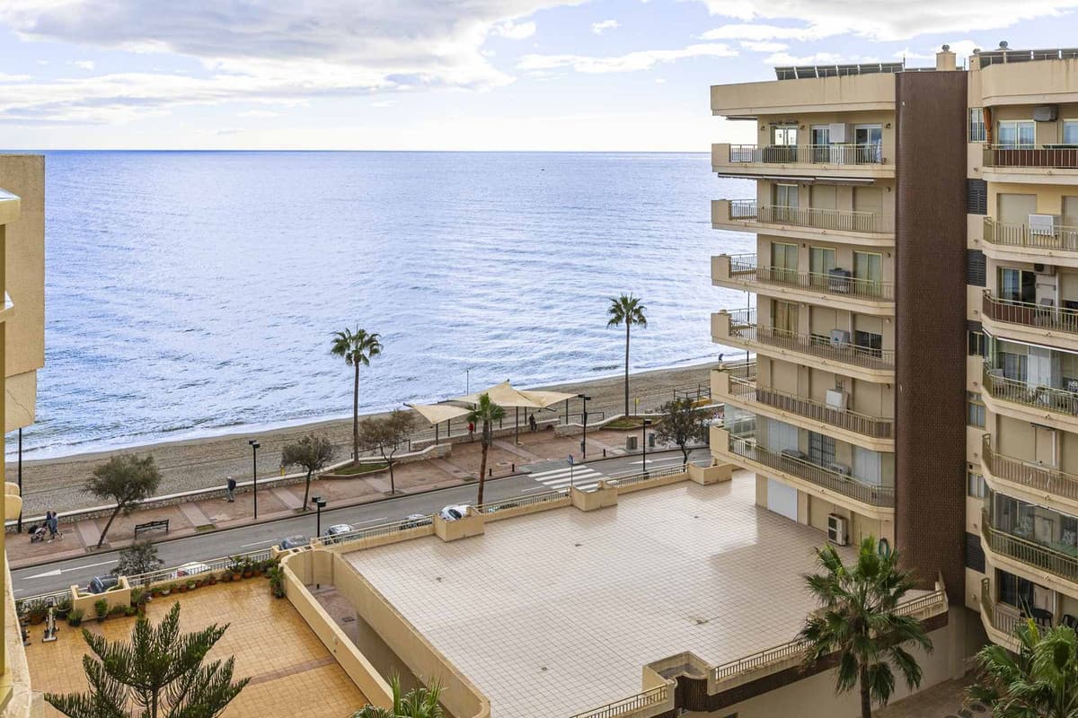Top Floor Apartment in Fuengirola — photo 1 of 10