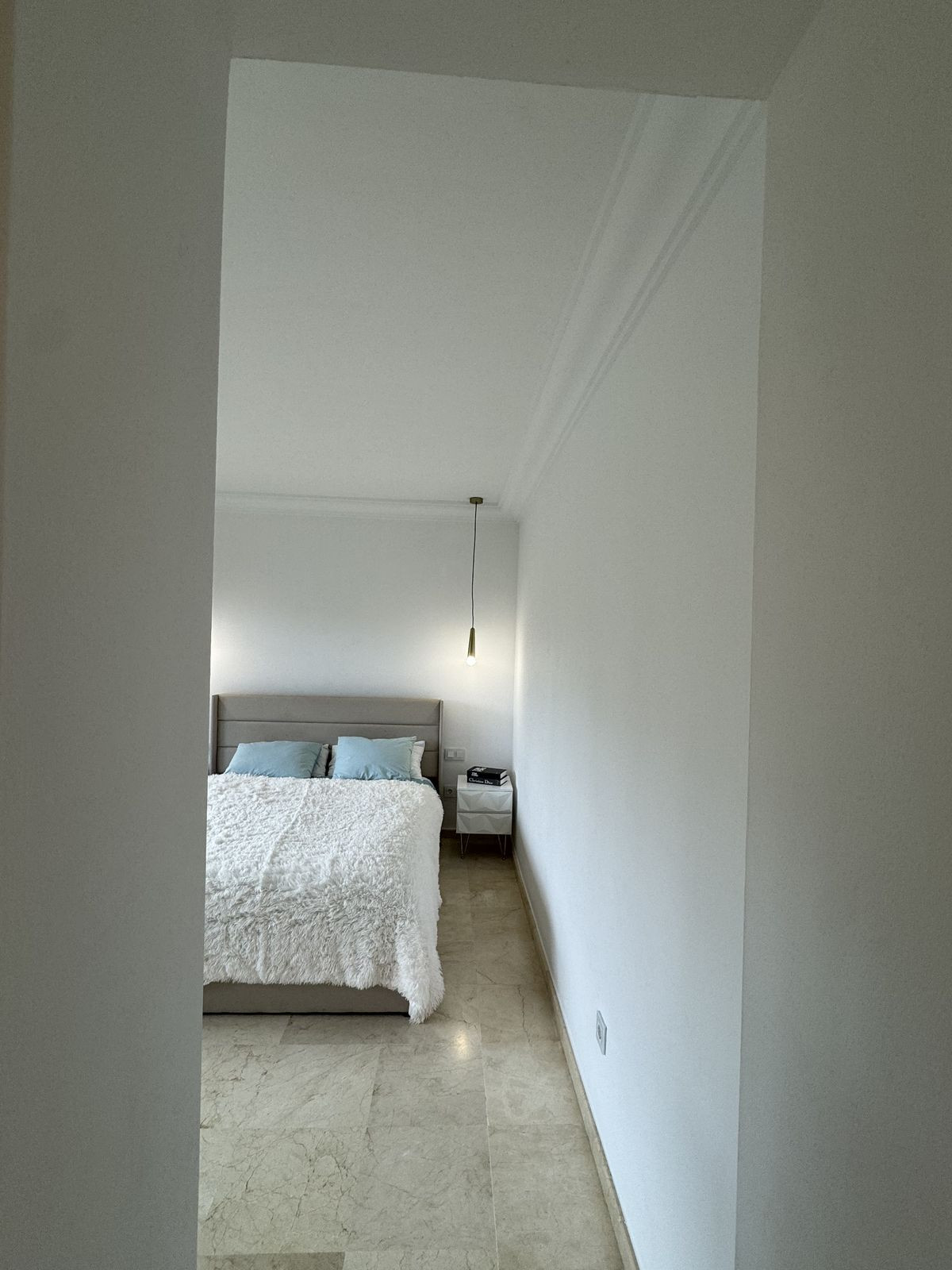 Middle Floor Apartment in Nueva Andalucía — photo 10 of 10
