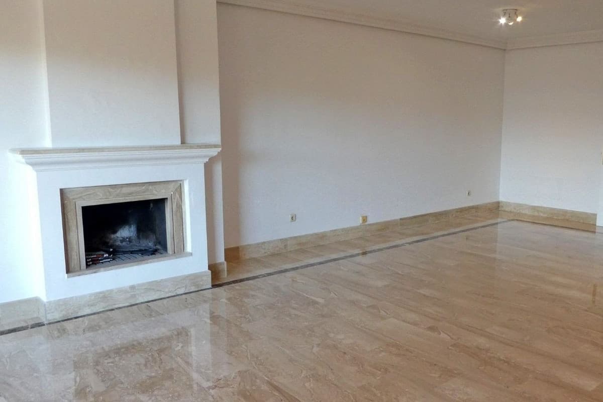 Penthouse Duplex in Guadalmina Baja — photo 5 of 10