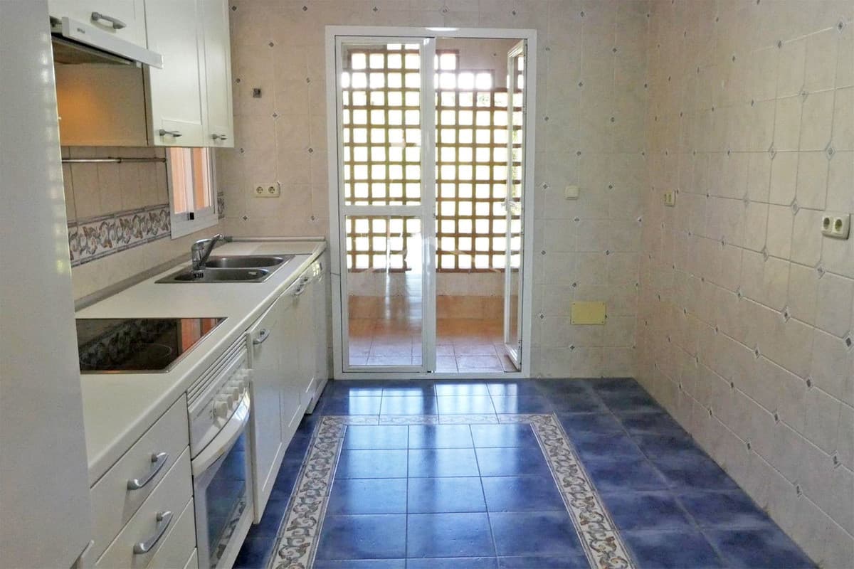 Penthouse Duplex in Guadalmina Baja — photo 6 of 10