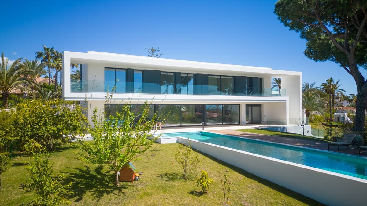 Detached Villa in Marbesa — photo 3 of 10