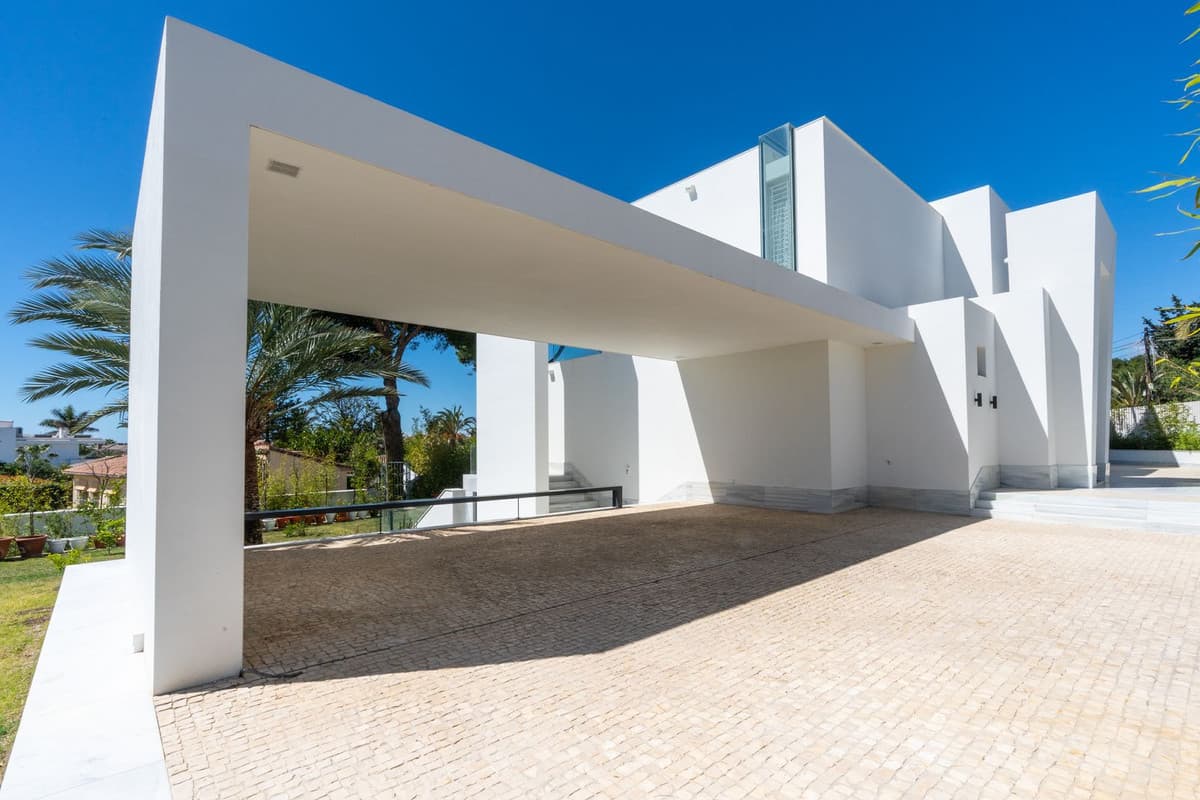 Detached Villa in Marbesa — photo 5 of 10