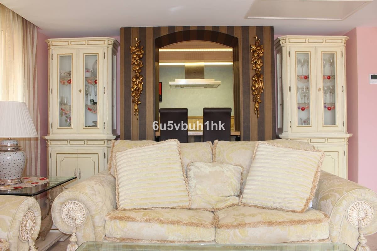 Middle Floor Apartment in Manilva — photo 10 of 10