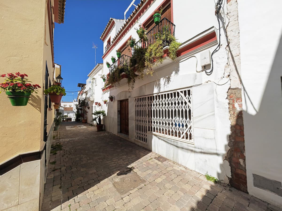 Townhouse in Estepona — photo 5 of 10