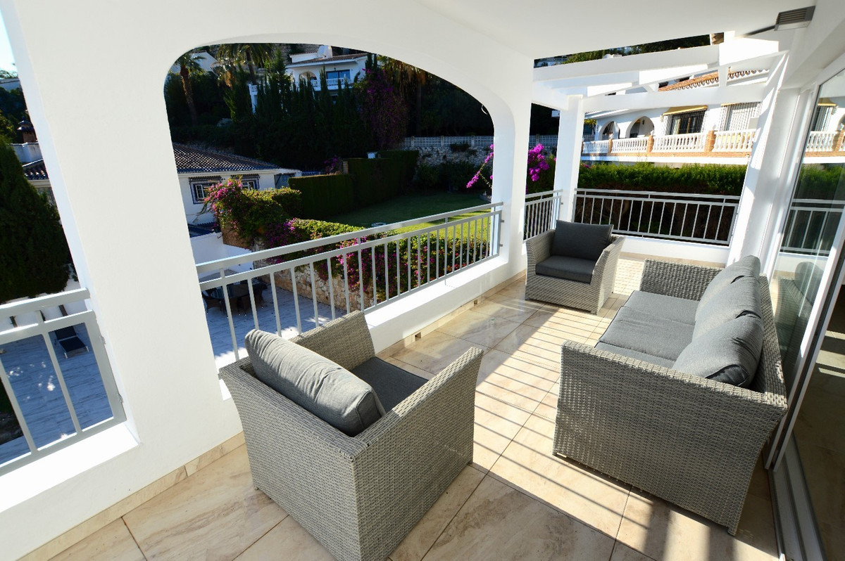 Detached Villa in Benalmadena — photo 6 of 10