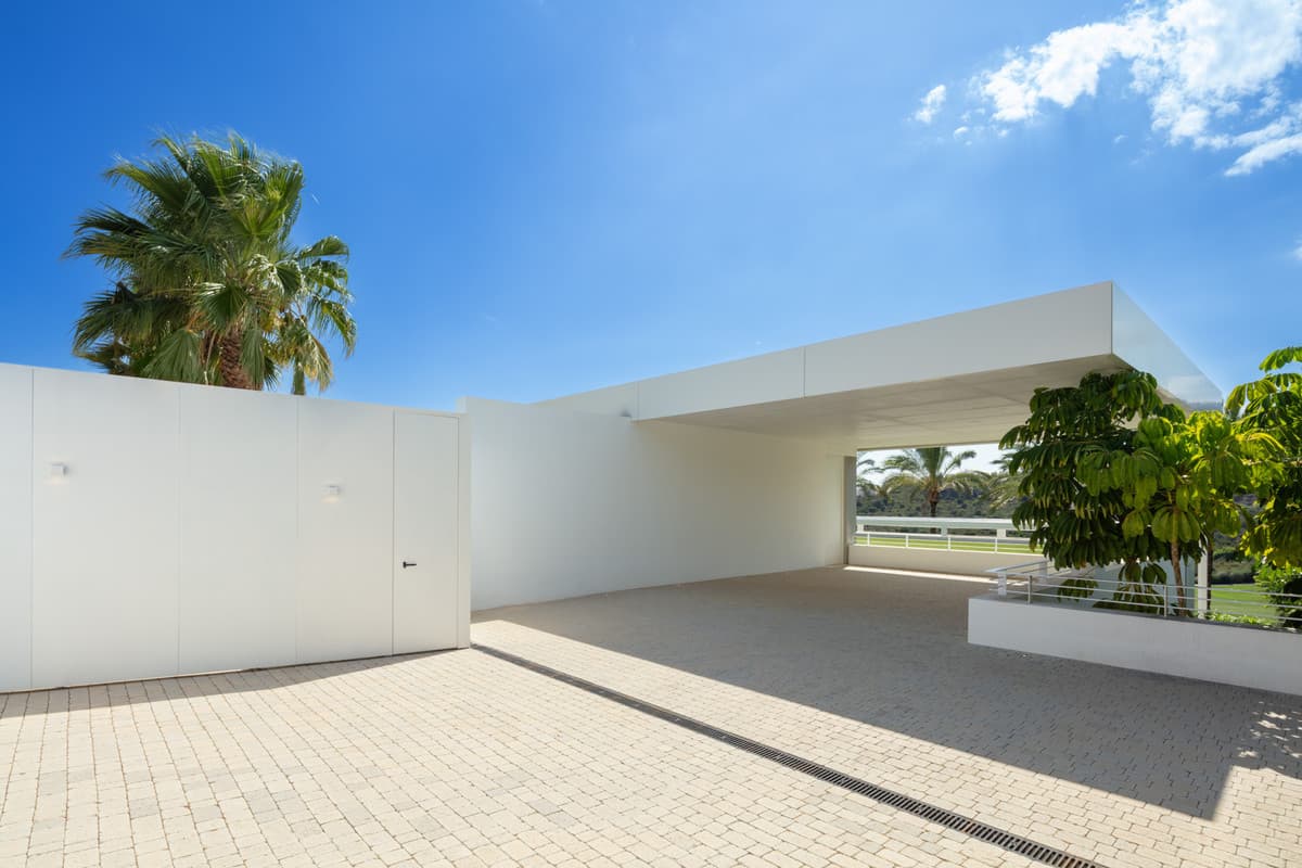 Detached Villa in Casares — photo 5 of 10