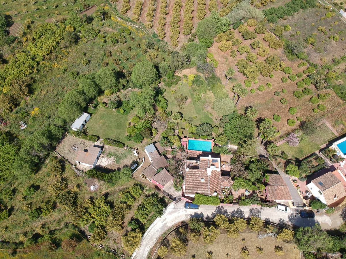 Cortijo in Alhaurín el Grande — photo 2 of 10