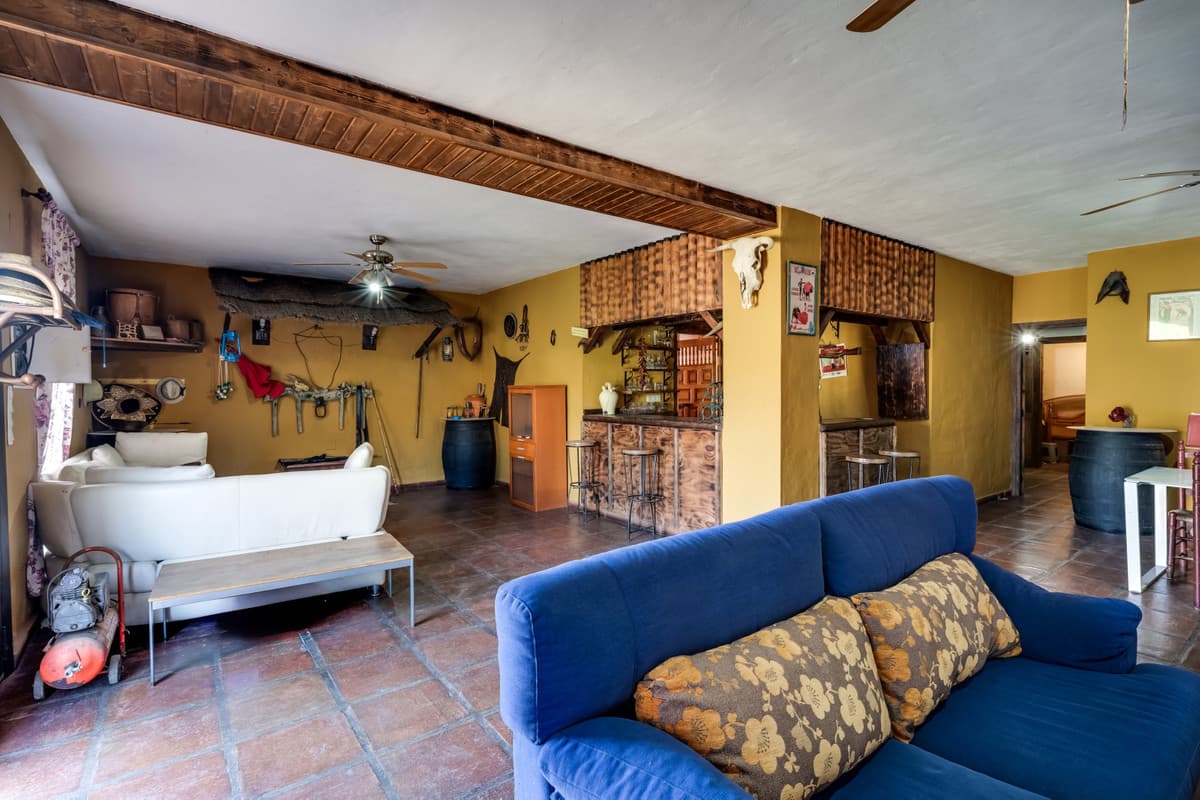 Cortijo in Monda — photo 4 of 10