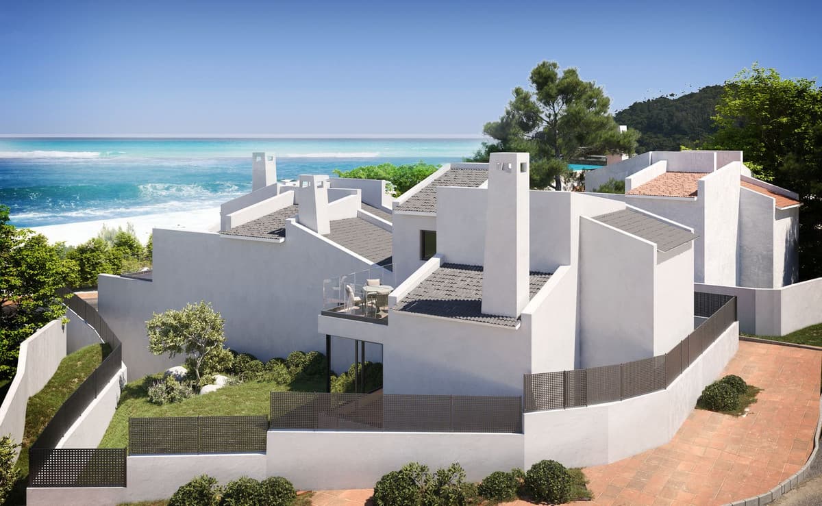 Semi-Detached House in Estepona — photo 2 of 10