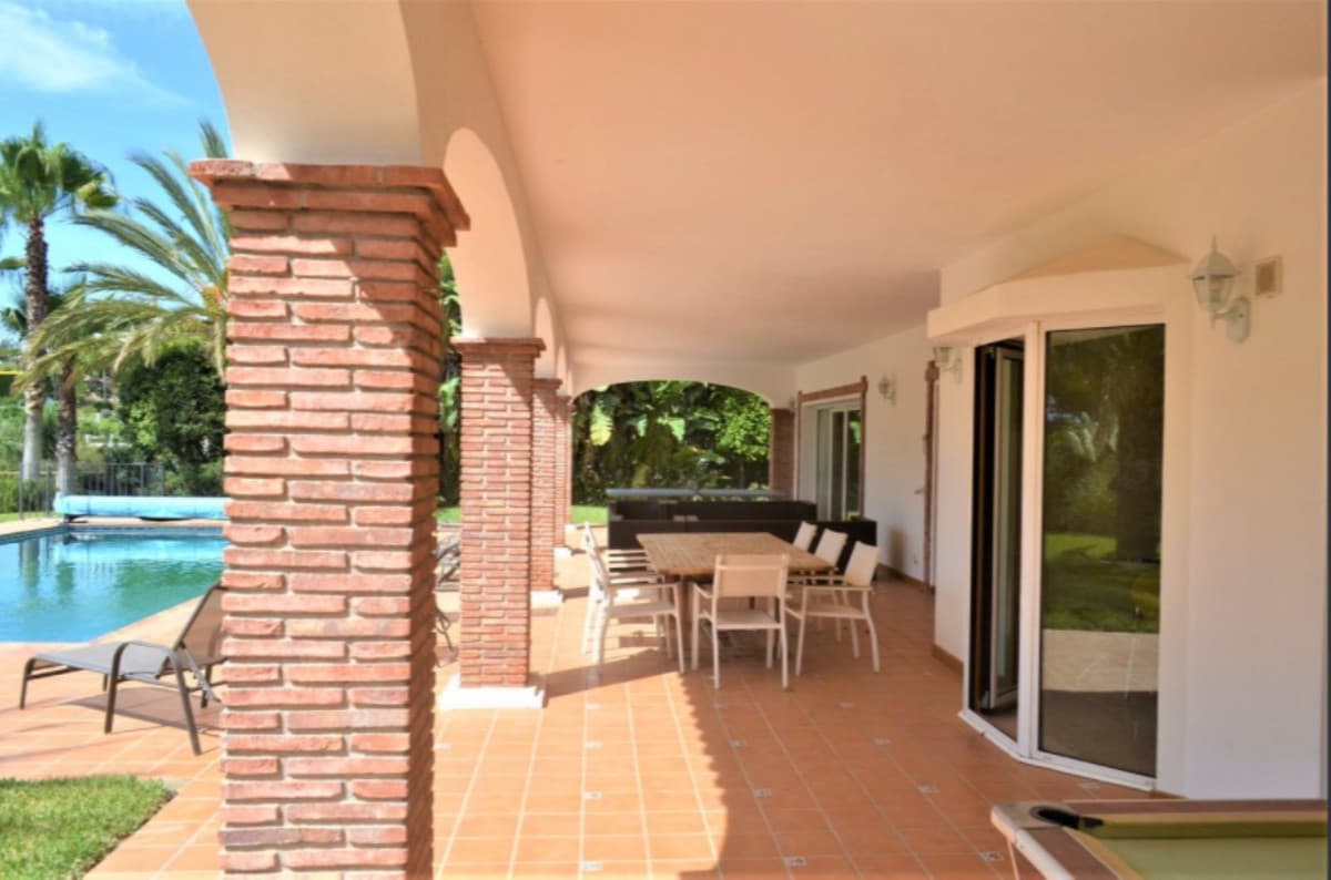 Detached Villa in Mijas — photo 10 of 10